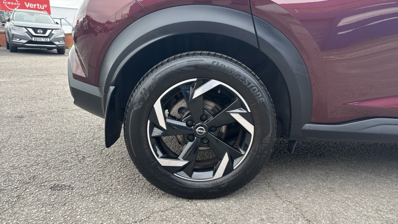 Nissan Juke 1.6 Hybrid N-Connecta 5dr Auto Hybrid Hatchback